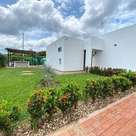 Вилла Casa Palma Roja Boutique , Piscina Privada Кармен-де-Апикала Экстерьер фото