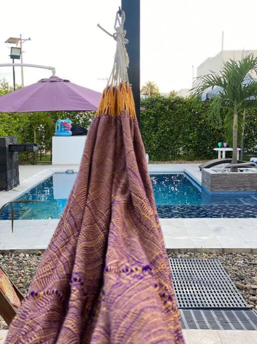Вилла Casa Palma Roja Boutique , Piscina Privada Кармен-де-Апикала Экстерьер фото