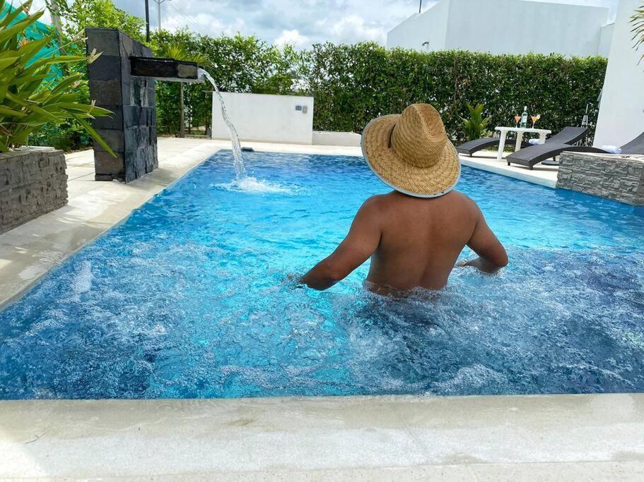 Вилла Casa Palma Roja Boutique , Piscina Privada Кармен-де-Апикала Экстерьер фото